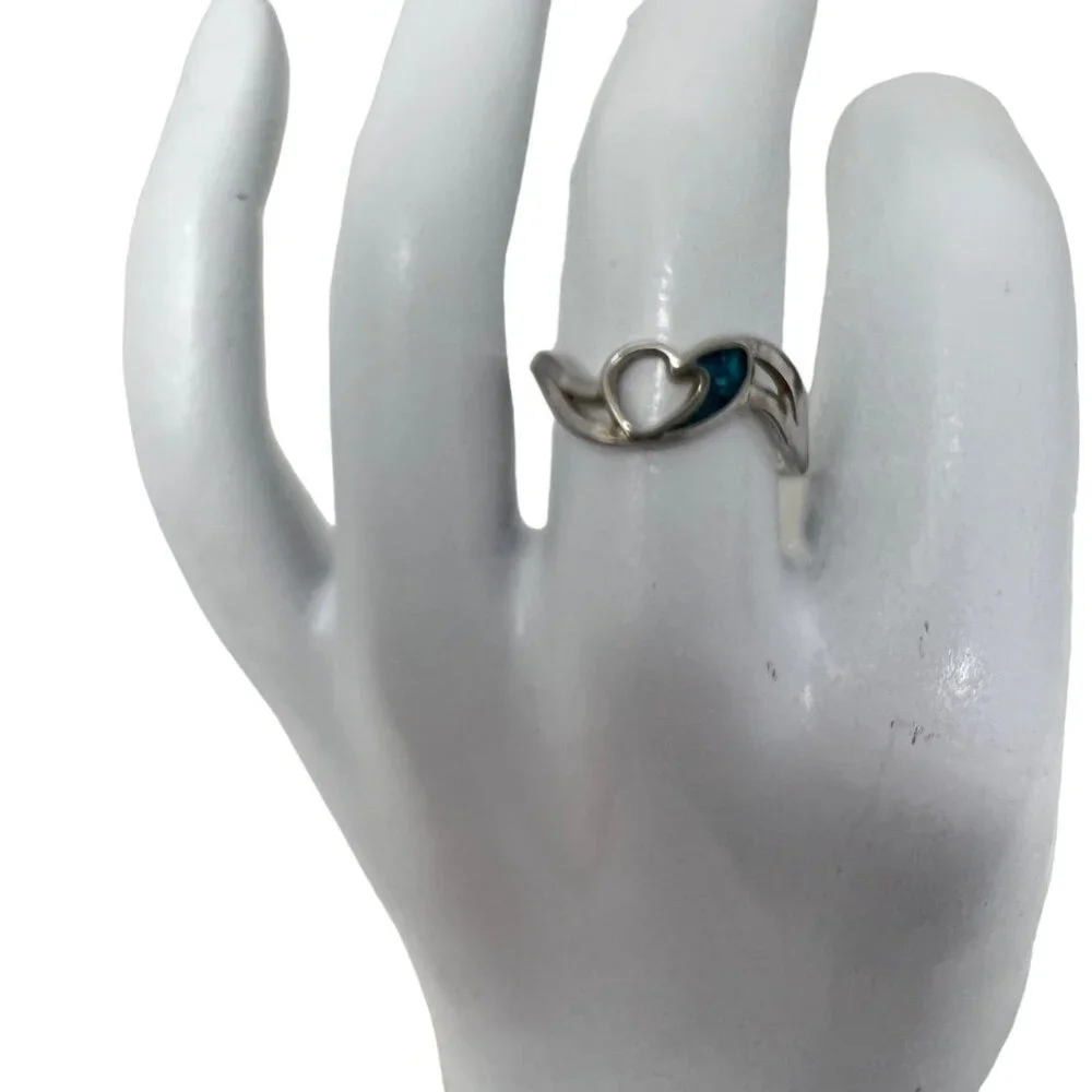 Womens Heart Ring Blue Stone‎ Silver Tone Fashion Size 8 1/2